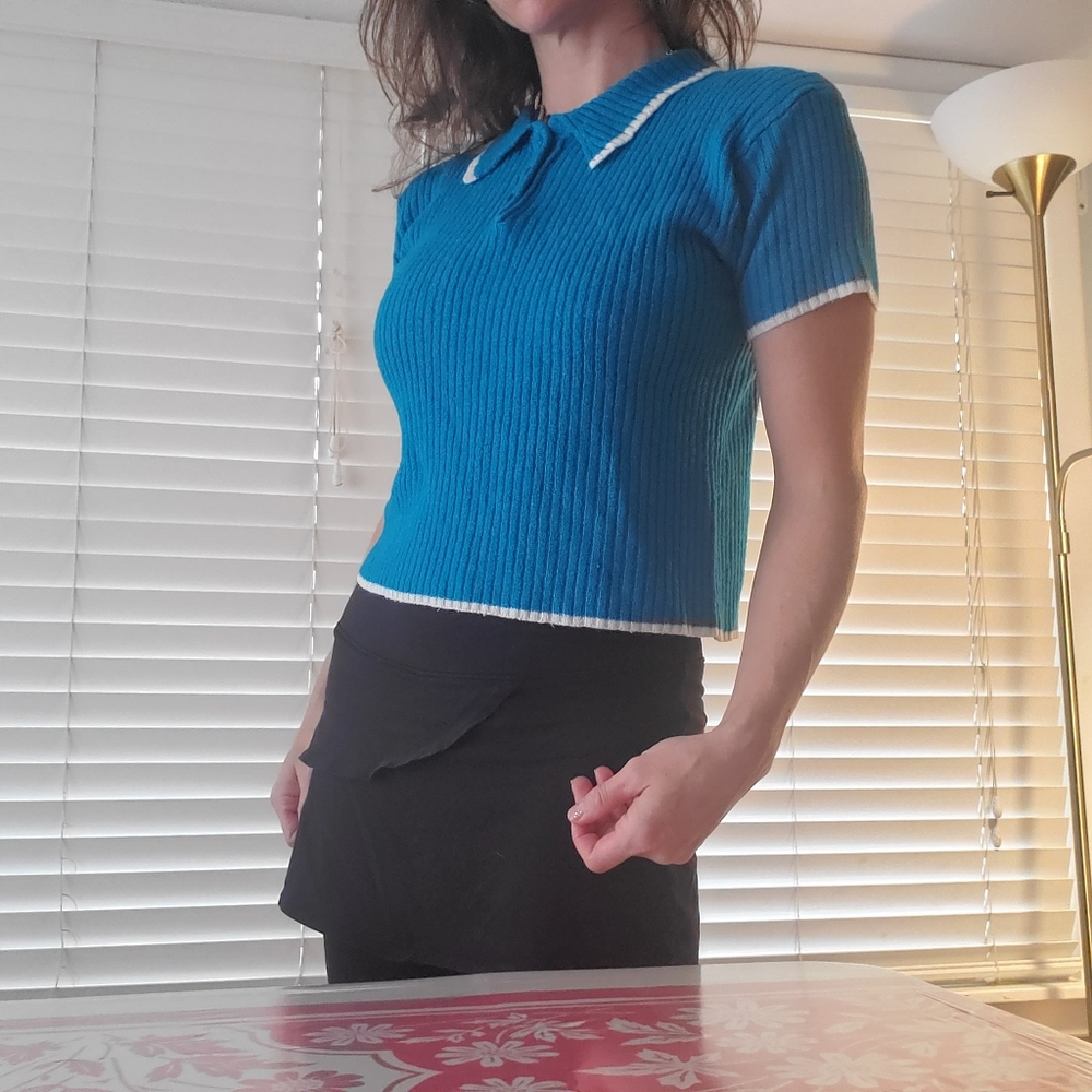 Vintage cropped rib knit sweater sz m